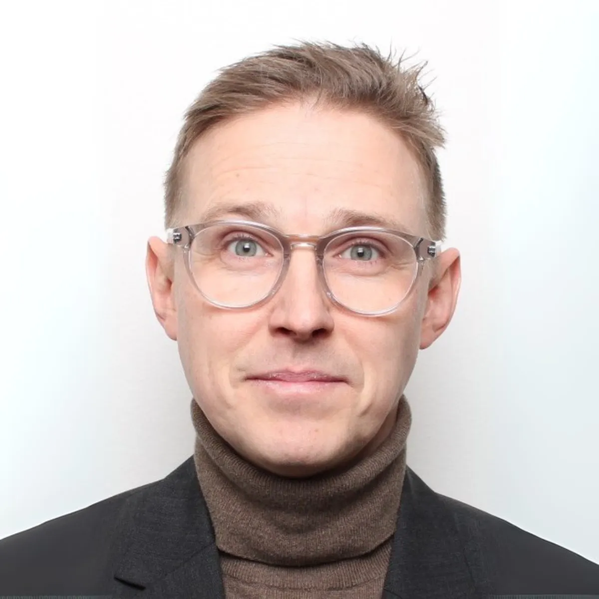 Regeringskansliets förändringsresa - arbetet med att utforska och testa AI